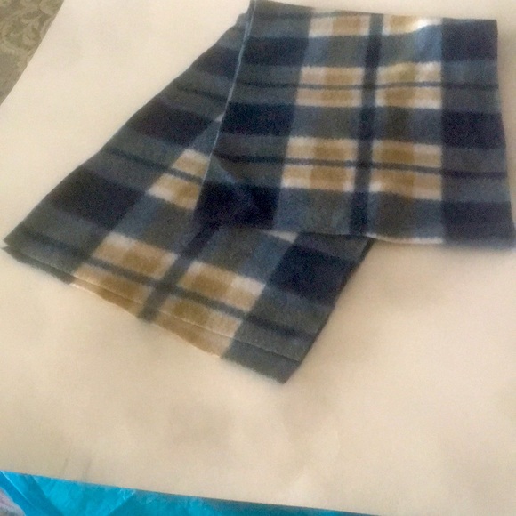 Men's Soft & Stylish Scarf - Picture 1 of 4